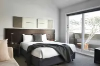 Vulcan Hotel Sydney Hotels in Ultimo