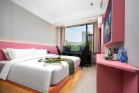 Seine River Smart Hotel (Jiyuan Vocational and Technical College Branch)