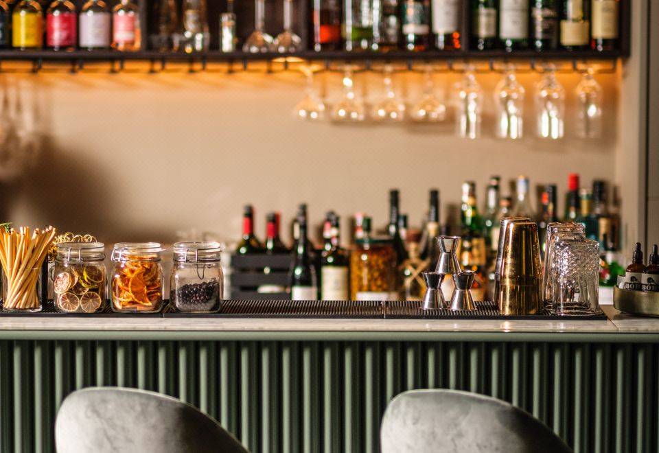 2. 하얏트 플레이스..