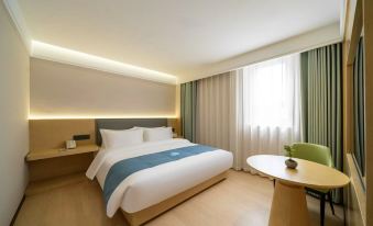 Qianxi Hotel (Shanghai World Expo Park Chenshan Road Metro Station Branch)