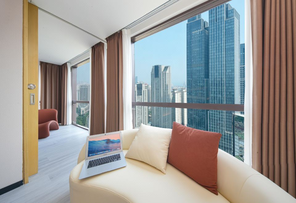 3. 뤼 펑 호텔 (..