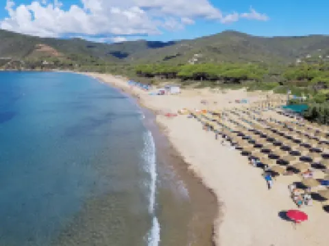 TH 拉科納 卡波利韋裡住宿飯店