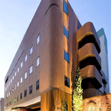 Ramada Encore by Wyndham Amagasaki Hotel berhampiran Stesen Fuku