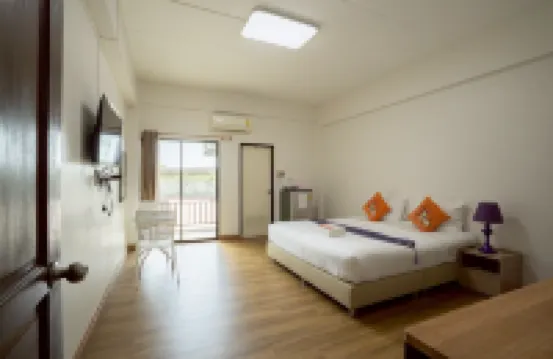 K.N Grand Hotel