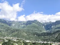 Etranti Hotel - Mountain View