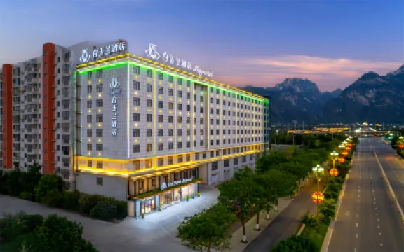 Magnotel Huayin Huashan Scenic Area Hotel Hotels in Huayin