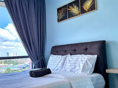 Central Park Classic Design 2BR 5Pax w Balcony