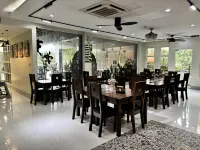 Park Land Suites & Restobar - Завтрак
