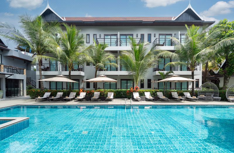 Howard Johnson by Wyndham Phuket Naiyang