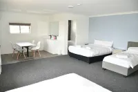 Lakeside Inn Wollongong