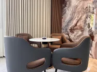 Ji'en J Hotel (Zhong Zhongyi Square) - ที่มีที่จอดรถ
