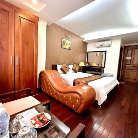 Mely Hotel Отели рядом с достопримечательностью «Университет Естествознания»