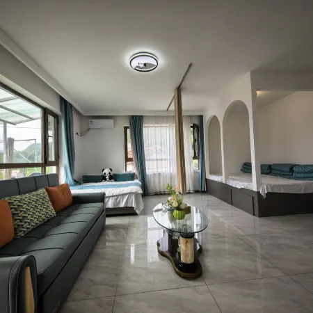 Shuidong Courtyard Homestay