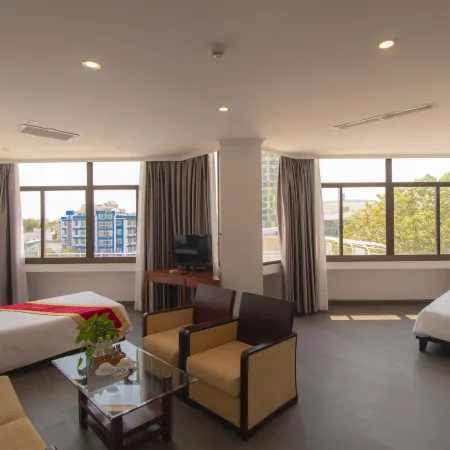 Vung Tau P&T Hotel Отели рядом с достопримечательностью «Пляж Фронт-Бич»
