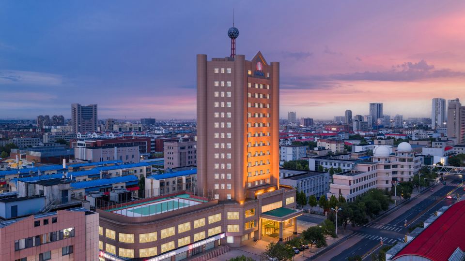 Dynamic Hotel