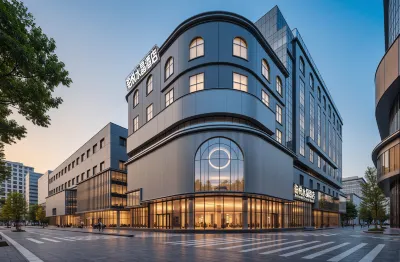 Platinum Crystal Hotel Отели рядом с достопримечательностью «Hehuling Station»