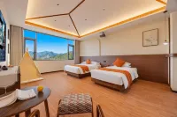 Floral Nanshan Yisu Homestay (Lushan Scenic Area Donglin Buddha) - balcony