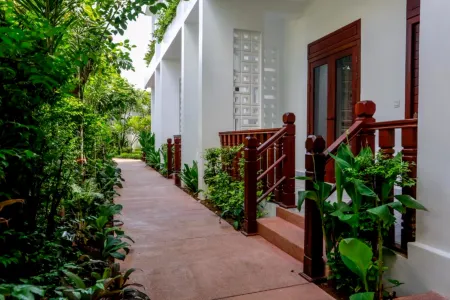 The Moon Residence & Spa