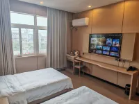 Xiping Riverside Hotel Hotels in Yijun