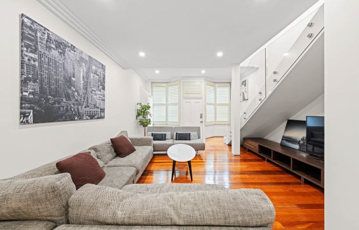 Stylish 3BR House(Parking)/ICC&DarlingHarbour-8min
