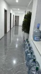 Qizhen Hotel - parking