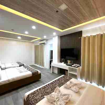 LDR Travellers Inn Rooms
