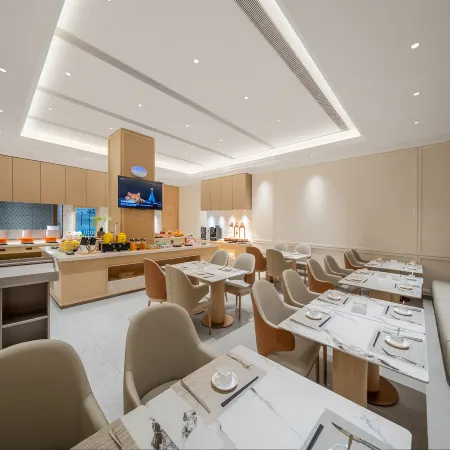 Vienna Hotel (5.0 Enhanced Edition Dezhou Shandong Huayu Institute of Technology Branch)