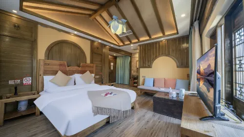 麗江石琉賞客棧（麗江古城四方街店）