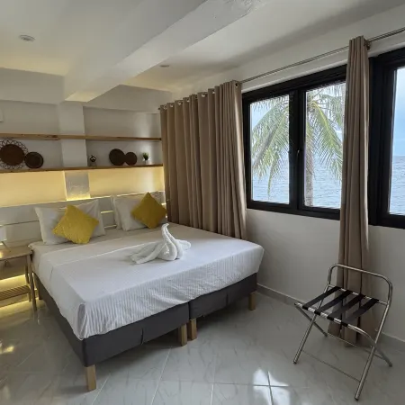Alona Vida Beach Resort