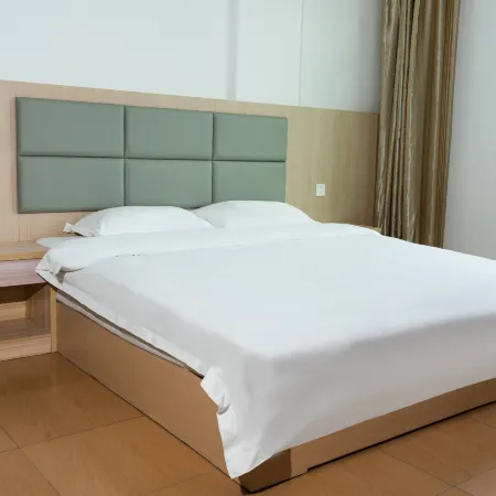 Xingguo Oasis Hotel