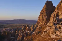 Caldera Cave Hotel & Restaurant