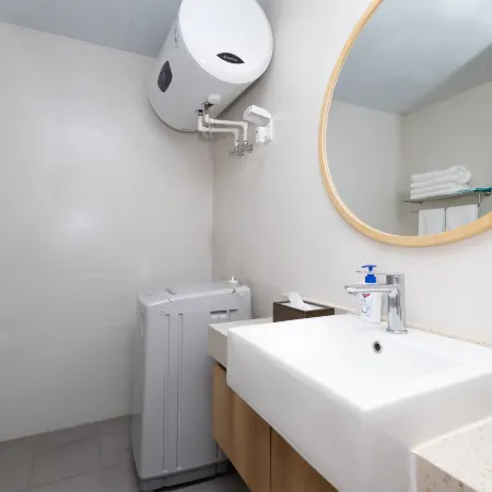 Yunxu · CloudTalk Nuanju Homestay (Changbaishan Railway Station)