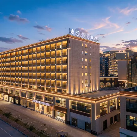 Yunju Hotel