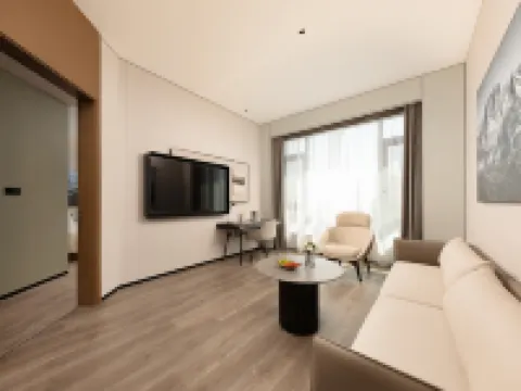 Yaduo Hotel, Jindian Road, Ruili Delong International Jewelry City Hotels in Ruili