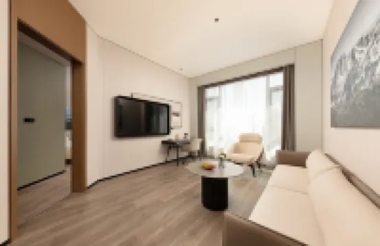 Yaduo Hotel, Jindian Road, Ruili Delong International Jewelry City