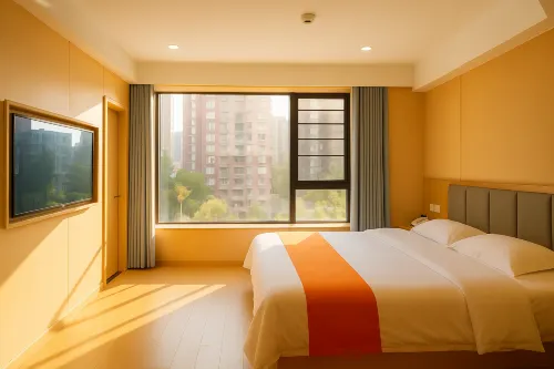 Tulip Hotel (Fengdu Ghost City Branch)
