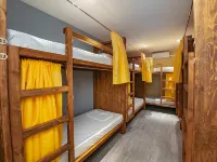 Hostel More โรงแรมใกล้จัตุรัสรถไฟ