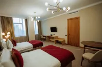 Mardan Hotel - Airport Shuttle