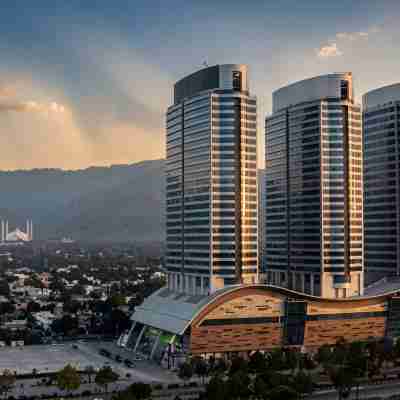 Walk-Inn Hospitality Group Centaurus Hotel Exterior