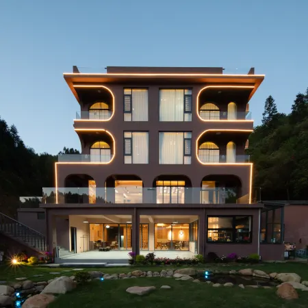 Sensenli HOLIDAY·VILLA Boutique Homestay (Yangtian Lake Yao Township Camping Base Branch)
