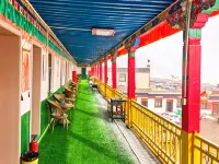 Nima Golden Dragon Hotel فنادق في نيما