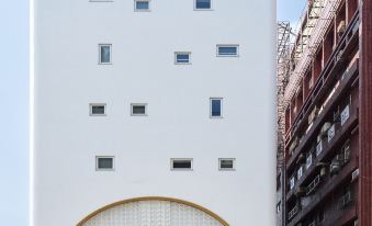 East Gate Hotel