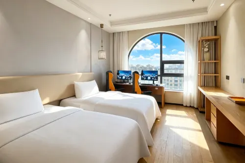 Jingfang E-sports Homestay (Pujiang Hailecheng Sports Center)