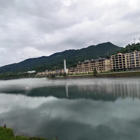 Zixing Zhimai Danggui Homestay (Dongjiang Lake Scenic Area)
