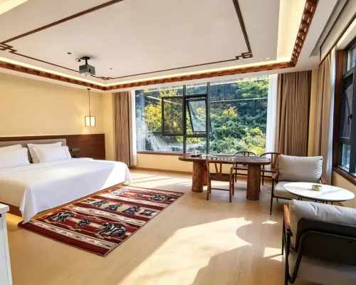Heishui Songzan Linxi Grand Hotel 헤이수이 호텔