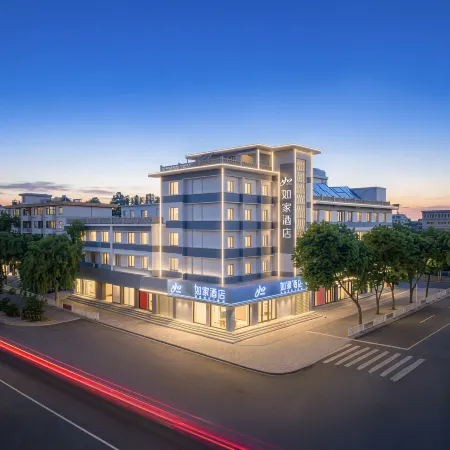 Homeinn · neo (Zhangye Dafo Temple Mingqing Street)