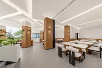 Lili Hotel (Kunming Old Street Nanping Pedestrian Street)