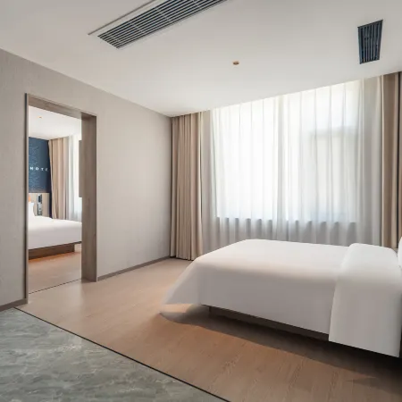 Licheng·Zhi Hotel (Pingdingshan Railway Station & Hebin Park Branch)