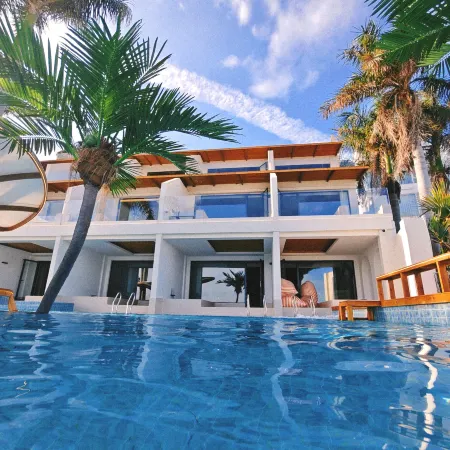 Miye Sea-view Holiday Villa