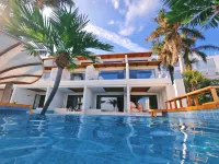 Miye Sea-view Holiday Villa - Private Pools